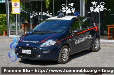 Fiat Punto VI serie
Carabinieri
CC DU 586
Parole chiave: Fiat Punto_VIserie CCDU586 Festa_della_Repubblica_2022