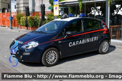 Fiat Punto VI serie
Carabinieri
CC DU 586
Parole chiave: Fiat Punto_VIserie CCDU586 Festa_della_Repubblica_2022