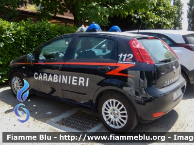 Fiat Punto VI serie
Carabinieri
Terza Fornitura
CC DU 591
Parole chiave: Fiat Punto_VIserie CCDU591