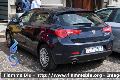 Alfa Romeo Nuova Giulietta restyle
Carabinieri
CC DY 524
Parole chiave: Alfa-Romeo Nuova_Giulietta_restyle CCDY524