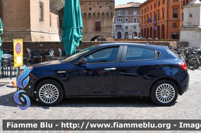 Alfa-Romeo Nuova Giulietta restyle
Carabinieri
CC DY 524
Parole chiave: Alfa-Romeo Nuova_Giuliettarestyle_ CCDY524