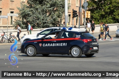 Alfa Romeo Nuova Giulietta restyle
Carabinieri
Nucleo Operativo Radiomobile
Allestimento NCT Nuova Carrozzeria Torinese
CC EC 509
Parole chiave: Alfa-Romeo Nuova_Giulietta_restyle CCEC509