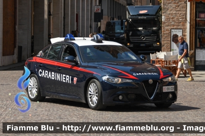 Alfa Romeo Nuova Giulia
Carabinieri
Nucleo Operativo Radiomobile
Allestimento FCA
CC EK 228
Parole chiave: Alfa-Romeo Nuova_Giulia CCEK228