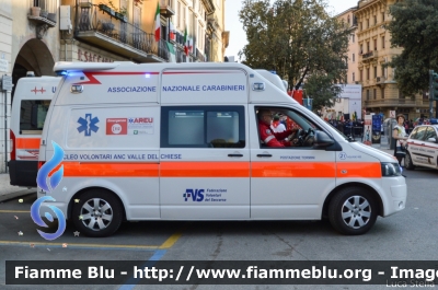 Volkswagen Transporter T5 Resyle
Associazione Nazionale Carabinieri
Sezione di Valle del Chiese
Postazione di Tormini BS
Allestimento Orion
Parole chiave: Volkswagen Transporter_T5_Resyle Ambulanza