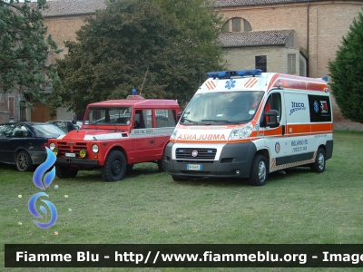 Fiat Ducato X250
Nico Soccorso Migliarino (FE)
 Postazione 118  Migliarino
in convenzione con Ferrara Soccorso
 Ambulanza Nico 18
 Allestimento CEVI
Parole chiave: Fiat Ducato_X250 Ambulanza