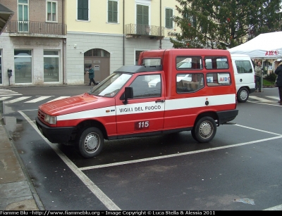 Fiat Fiorino II serie
Vigili del Fuoco
Comando Provinciale di Ferrara
Distaccamento Permanente di Codigoro
VF 17691
Parole chiave: Fiat Fiorino_IIserie VF17691