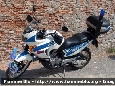 Honda Transalp
Polizia Municipale Comacchio
Parole chiave: Honda Transalp