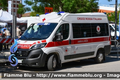 Fiat Ducato X290 restyle
Croce Rossa Italiana
Comitato Di Varese
Allestimento Ambitalia
CRI 044 AJ
In Scorta al Giro D'Italia 2024
Parole chiave: Fiat Ducato_X290_restyle Ambulanza CRI044AJ Giro_D_Italia_2024