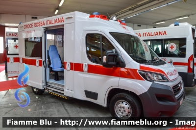 Fiat Ducato X290
Croce Rossa Italiana
Comitato Regionale Lazio
Reparto Sanità Pubblica
Allestito Odone
CRI 181 AE
Parole chiave: Fiat Ducato_X290 CRI181AE Ambulanza Reas_2017