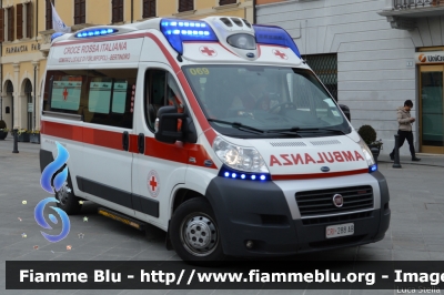 Fiat Ducato X250
Croce Rossa Italiana
Comitato Locale di Bertinoro Forlimpopoli
Veicolo convenzionato 118 Forlì Soccorso
Sigla radio: "FORLI 69"
Ambulanza in via di dismissione dal servizio di emergenza
Allestita Aricar
CRI 288 AB
Parole chiave: Fiat Ducato_X250 CRI288AB Ambulanza