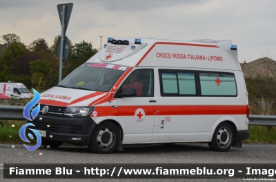 Volkswagen Transporter T6
Croce Rossa Italiana
Comitato Locale di Lipomo (CO)
Allestimento Aricar
CRI 297 AG
In scorta al Giro d'Italia 2020
Parole chiave: Volkswagen Transporter_T6 CRI297AG Ambulanza Giro_D_Italia_2020