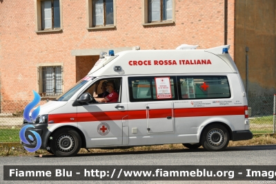 Volkwagen Transporter T5 restyle
Croce Rossa Italiana
Comitato Locale Valceresio (VA)
Allestimento Aricar
CRI 543 AD
In scorta al Giro d'Italia 2024
Parole chiave: Volkswagen Transporter_T5_Restyle CRI543AD Ambulanza Giro_D_italia_2024