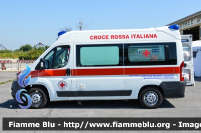 Fiat Ducato X250
Croce Rossa Italiana
Comitato Locale Fonte Nuova - Nomentum (RM)
Allestimento Bollanti
CRI 661 AD
Parole chiave: Fiat Ducato_X250 CRI661AD Ambulanza