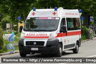 Fiat Ducato X250
Croce Rossa Italiana
Comitato Locale di Lipomo (CO)
CRI 938 AF
In scorta al Giro d'Italia 2019
Parole chiave: Fiat Ducato_X250 CRI938AF Ambulanza Giro_d_Italia_2019