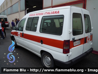 Fiat Scudo I serie
Croce Rossa Italiana
Delegazione del Litorale Pisano
CRI A 1625
Parole chiave: Fiat Scudo_Iserie CRIA1625 Reas_2013