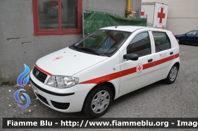 Fiat Punto III serie
Croce Rossa Italiana 
Comitato Provinciale di Vercelli
CRI A 877 C
Parole chiave: Fiat Punto_IIIserie CRIA877C Reas_2013