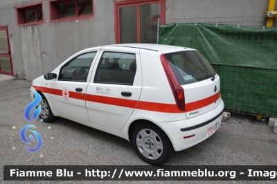 Fiat Punto III serie
Croce Rossa Italiana 
Comitato Provinciale di Vercelli
CRI A 877 C
Parole chiave: Fiat Punto_IIIserie CRIA877C Reas_2013