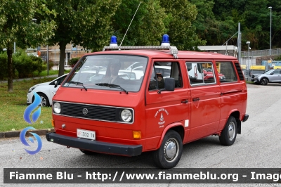 Volkswagen  T3
Vigili del Fuoco
Unione Distrettuale di Trento
Corpo Volontario di Lona-Lases (TN)
VF D32 TN
Parole chiave: Volkswagen  T3 VFD32TN