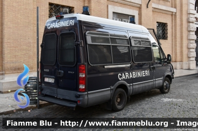 Iveco Daily V serie
Carabinieri
VIII Reggimento "Lazio"
Allestimento Sperotto
CC DD 526
Parole chiave: Iveco Daily_Vserie CCDD525 Trentennale118 CCDD526