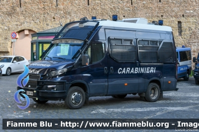 Iveco Daily VI serie
Carabinieri
VIII Reggimento "Lazio"
Allestimento Sperotto
CC DK 869
Parole chiave: Iveco Daily_VIserie CCDK869 Trentennale118