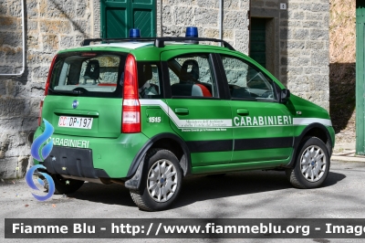 Fiat Nuova Panda 4x4 Climbing I serie 
Carabinieri
Comando Carabinieri Unità per la Tutela Forestali Ambientale ed Agroalimentare 
Parco Nazionale Foreste Casentinesi
CC DP 197
Parole chiave:  CCDP197 Fiat Nuova_Panda_4x4_Climbing_Iserie 