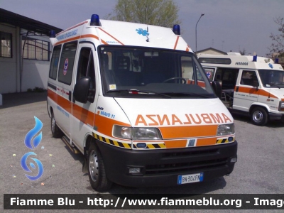 Fiat Ducato II serie
Croce Bianca ER Ferrara
Parole chiave: Fiat Ducato_IIserie Ambulanza