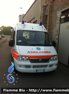 Fiat Ducato III serie
Croce Bianca ER Ferrara
Parole chiave: Fiat Ducato_IIIserie Ambulanza