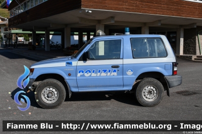 Mitsubishi Pajero Swb II Serie
Polizia di Stato
Squadra Volante
Centro addestramento Alpino di Moena
POLIZIA E8527
Parole chiave: Mitsubishi Pajero_Swb_IISerie POLIZIAE8527