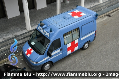 Fiat Ducato II serie
Polizia di Stato
Reparto Mobile
2° Reparto Mobile - Padova
Allestimento Bollanti
POLIZIA E8825
Parole chiave: Fiat Ducato_IIserie POLIZIAE8825 Ambulanza