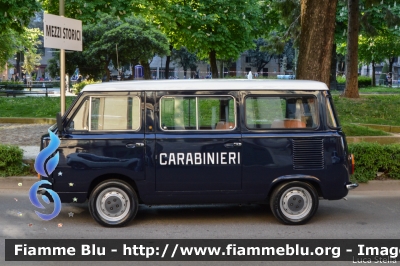 Fiat 900
Carabinieri
Parole chiave: Fiat 900 Raduno_Anc_2018