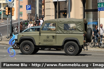 Land Rover Defender 90
Esercito Italiano
Operazione Strade Sicure
EI AJ 452
Parole chiave: Land_Rover Defender_90 EIAJ452