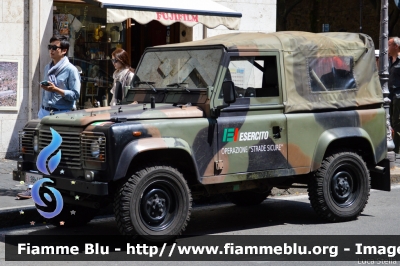 Land Rover Defender 90
Esercito Italiano
Operazione Strade Sicure
EI BB 449
Parole chiave: Land-Rover Defender_90 EIBB449 Festa_della_Repubblica_2015