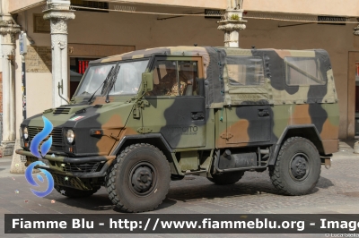 Iveco VM90
Esercito Italiano
Operazione Strade Sicure
EI BH 648
Parole chiave: Iveco VM90 EIBH648 EICG457