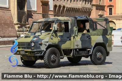 Iveco VM90
Esercito Italiano
Operazione Strade Sicure
EI CG 185
Parole chiave: Iveco VM90  EICG185