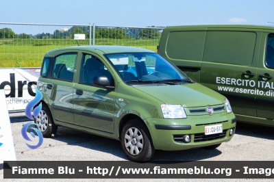 Fiat Nuova Panda I serie
Esercito Italiano
EI CU 517
Parole chiave: Fiat Nuova_Panda_Iserie EICU517