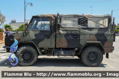 Iveco VM90
Esercito Italiano
Servizio Telecomunicazioni
Stazione radio HF
EI DA 204
Parole chiave: Iveco VM90 EIDA204 Air_Show_2019 Valore_Tricolore_2019