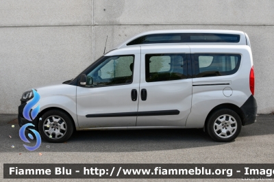 Fiat Doblò XL IV serie
Esercito Italiano
EI EA 522
Parole chiave: Fiat Doblò XL IV serie EIDE216 EIEA522 Reas_2021