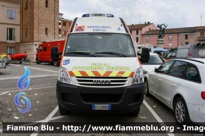 Iveco Daily IV serie
Misericordia Empoli (FI)
Unità Soccorso Tecnico
Allestito Alessi & Becagli
Parole chiave: Iveco Daily_IVserie