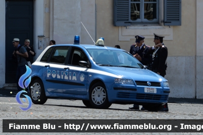 Fiat Stilo II serie
Polizia di Stato
POLIZIA F2449
Parole chiave: Fiat Stilo_IIserie POLIZIAF2449 Festa_della_Repubblica_2015