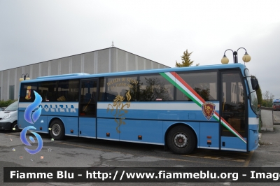 Irisbus DallaVia Tiziano
Polizia di Stato
Gruppo Sportivo Fiamme Oro
I Reparto Mobile di Roma
POLIZIA F3099
Parole chiave: Irisbus DallaVia_Tiziano POLIAIZA F3099 Reas_2014