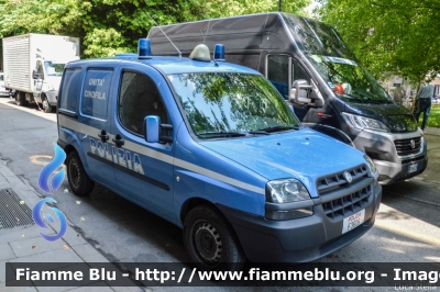 Fiat Doblò I Serie
Polizia di Stato
Unita' Cinofile
POLIZIA F3606
Parole chiave: Fiat Doblò_ISerie POLIZIAF3606 Giro_D_Italia_2018