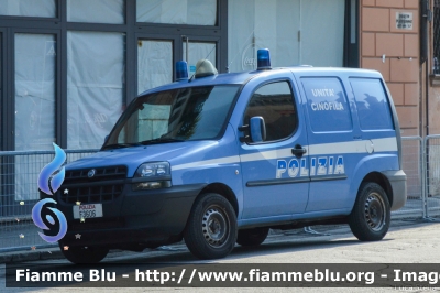 Fiat Doblò I Serie
Polizia di Stato
Unita' Cinofile
POLIZIA F3606
Parole chiave: Fiat Doblò_ISerie POLIZIAF3606 Giro_D_Italia_2018