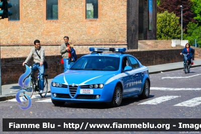 Alfa Romeo 159
Polizia di Stato
Squadra Volante
POLIZIA F6206
Parole chiave: Alfa-Romeo 159 POLIZIAF6206