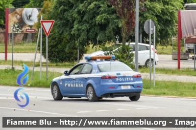 Alfa Romeo 159
Polizia di Stato
Polizia Stradale
POLIZIA F7296
Parole chiave: Alfa-Romeo 159 POLIZIAF7296 Giro_D_Italia_2021