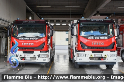 Iveco EuroCargo 120E25 IV serie - NewCity 2020
Vigili del Fuoco
Comando Provinciale di Ferrara
Autopompa serbatoio allestimento Iveco-Magirus
VF 30714
Parole chiave: Iveco EuroCargo 120E25 IV serie - NewCity 2020 VF30714