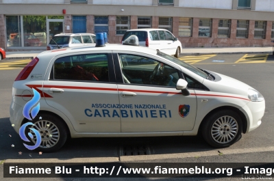 Fiat Grande Punto
Associazione Nazionale Carabinieri
Protezione Civile
Sezione di Firenze
Parole chiave: Fiat Grande_Punto