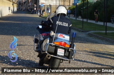 Bmw R850RT II serie
Polizia di Stato
Polizia Stradale
POLIZIA G0100
Mille Miglia 2018
Parole chiave: Bmw R850RT_IIserie POLIZIAG0100 1000_Miglia_2018