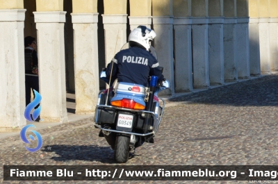 Bmw R850RT II serie
Polizia di Stato
Polizia Stradale
POLIZIA G0349
Mille Miglia 2018
Parole chiave: Bmw R850RT_IIserie POLIZIAG0349 1000_Miglia_2018