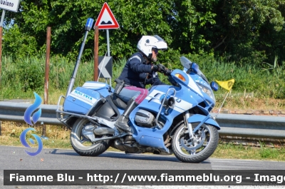 Bmw R850RT II serie
Polizia di Stato
Polizia Stradale
in scorta al Giro
Adriatica Ionica Race 2021
POLIZIA G0543
Moto Gialla
Parole chiave: Bmw R850RT_IIserie POLIZIAG0543 Adriatica_ionica_race_2021