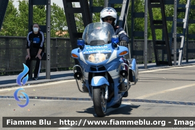 Bmw R850RT II serie
Polizia di Stato
Polizia Stradale
POLIZIA G0555
POLIZIA G0690
Parole chiave: Bmw R850RT_IIserie  POLIZIAG0555 POLIZIAG0690 Giro_D_Italia_2021